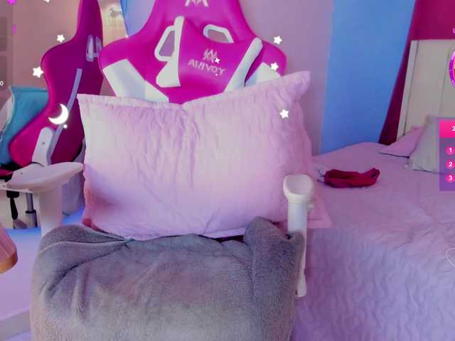 Alizzon-blake live cam on BongaCams