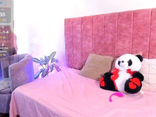Alizzon-blake live cam on BongaCams