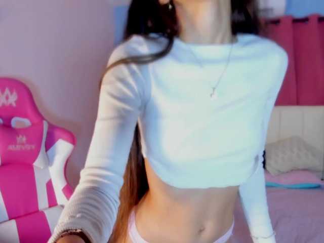 Alizzon-blake live cam on BongaCams