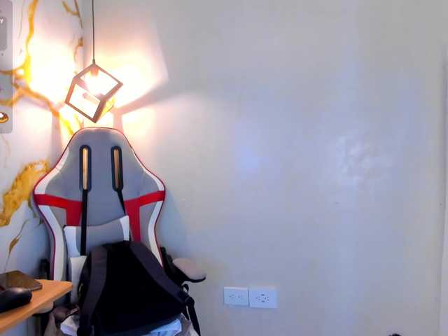 Alizzon-blake live cam on BongaCams