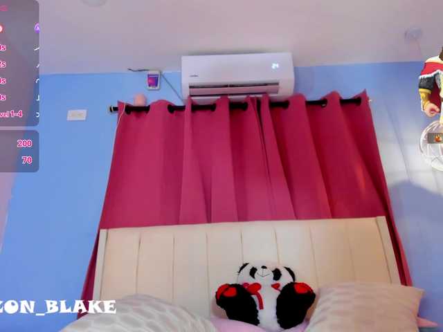 Alizzon-blake live cam on BongaCams