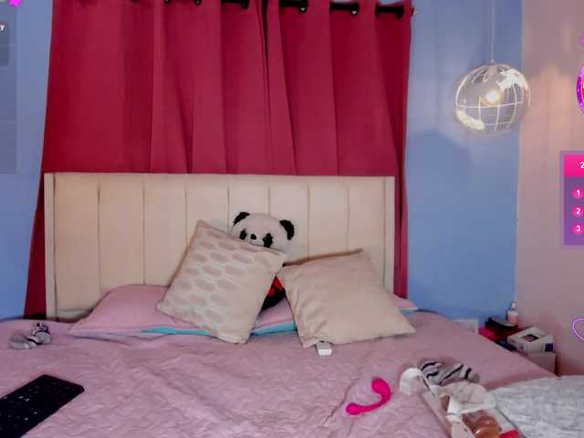 Alizzon-blake live cam on BongaCams