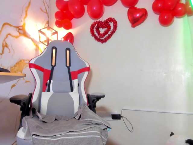 Alizzon-blake live cam on BongaCams