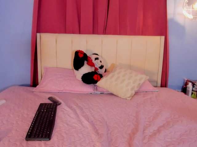 Alizzon-blake live cam on BongaCams