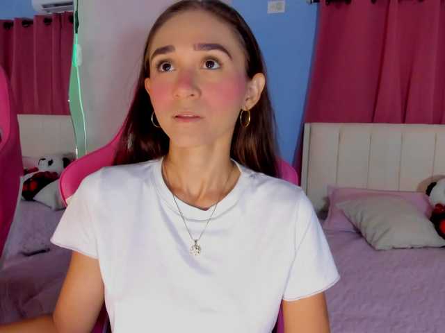 Alizzon-blake live cam on BongaCams