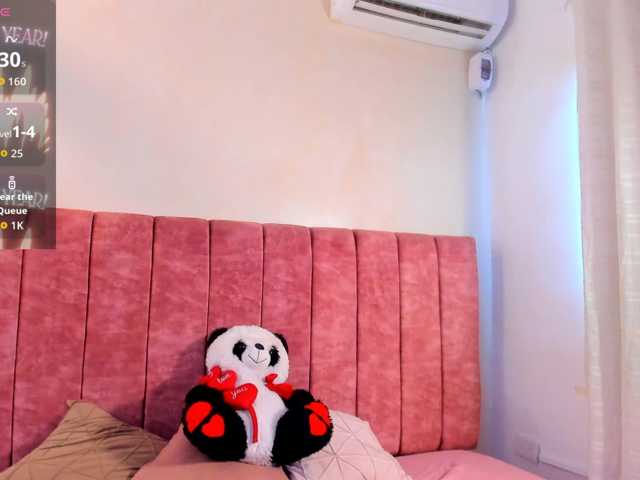 Alizzon-blake live cam on BongaCams