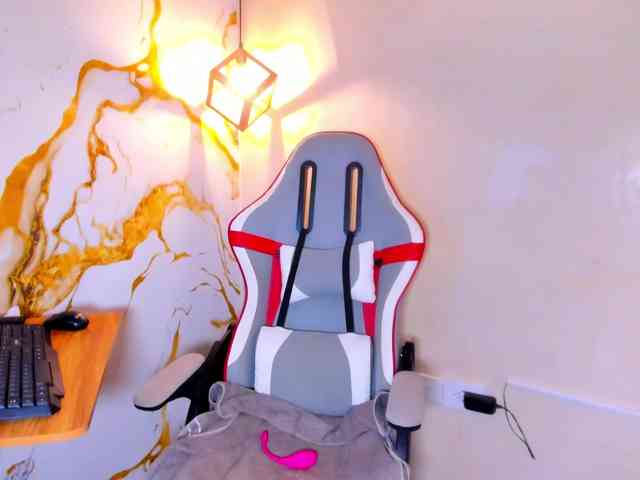 Alizzon-blake webcam