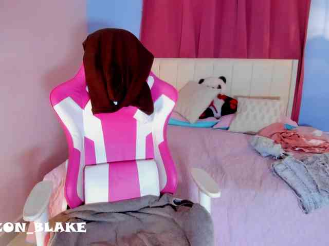 Alizzon-blake webcam