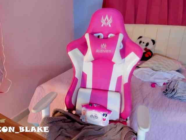 Alizzon-blake Alizzon-blake