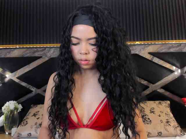 MelodyJohnsen webcam