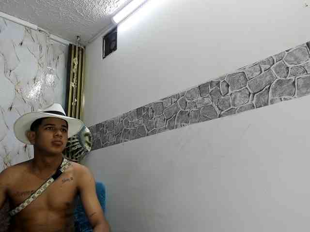 obregon-boyx18 Sex Cam Show