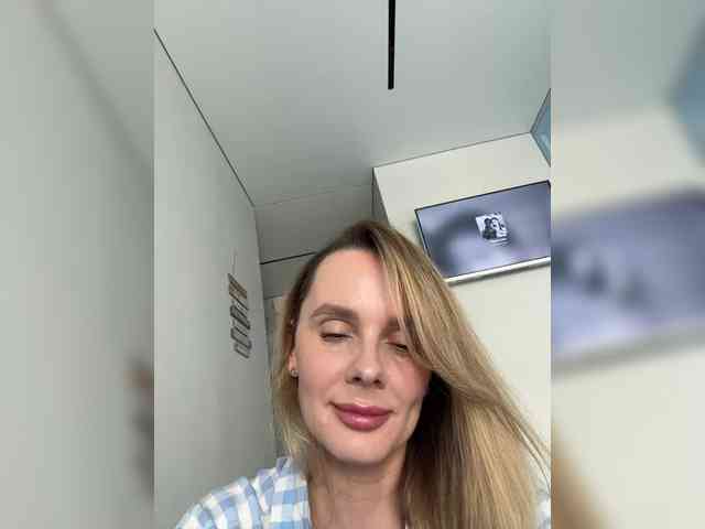 Liza85009 webcam