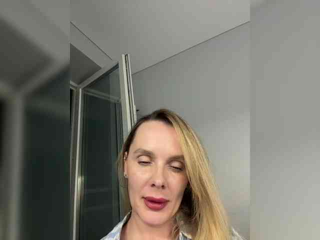 Liza85009 webcam