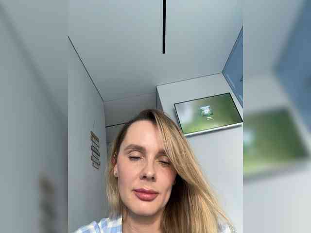 Liza85009 webcam