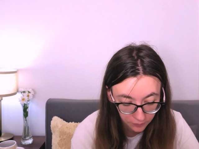 AnnaWonderful live cam on BongaCams
