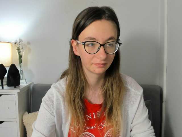 AnnaWonderful live webcam show