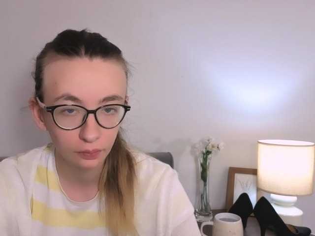 AnnaWonderful live webcam show