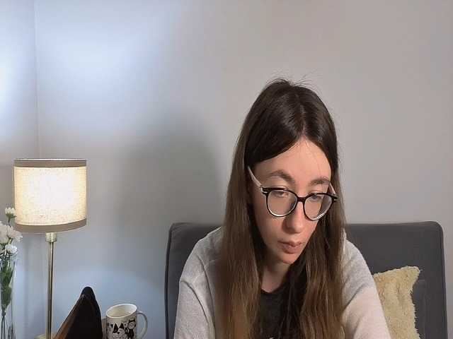 AnnaWonderful live cam on BongaCams