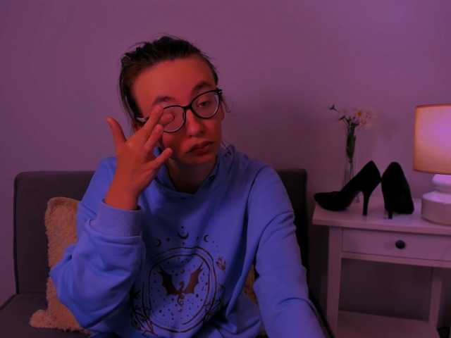 AnnaWonderful live cam on BongaCams