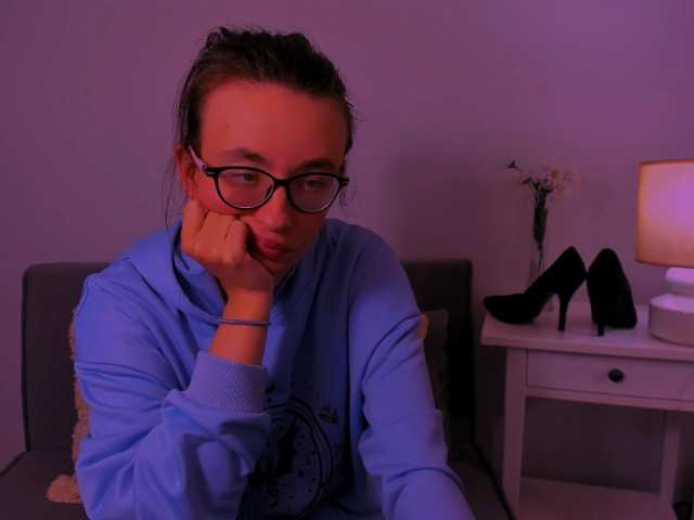 AnnaWonderful live cam preview
