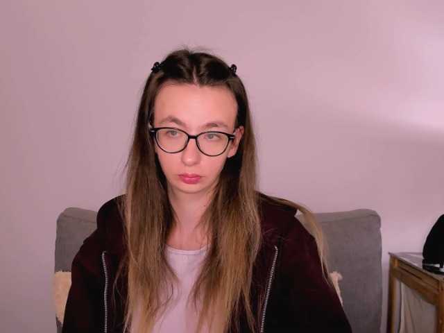 AnnaWonderful live cam on BongaCams