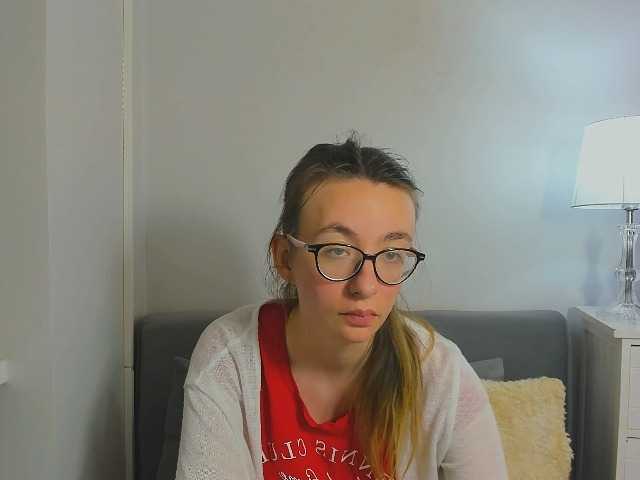 AnnaWonderful live cam on BongaCams