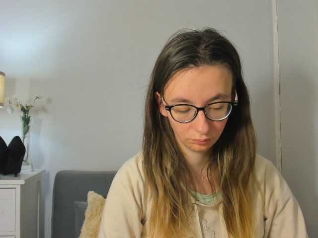 AnnaWonderful live cam on BongaCams