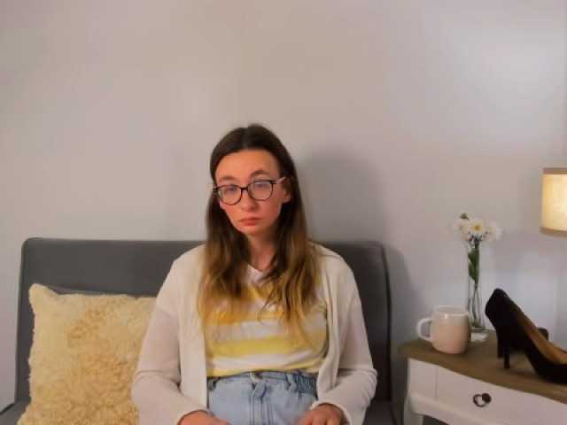 AnnaWonderful live cam on BongaCams