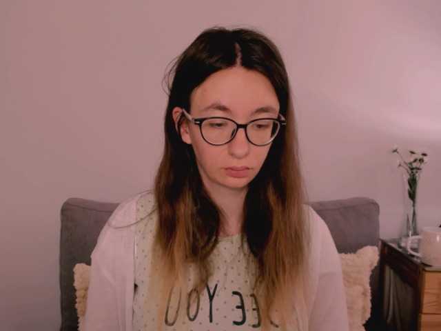 AnnaWonderful live webcam show