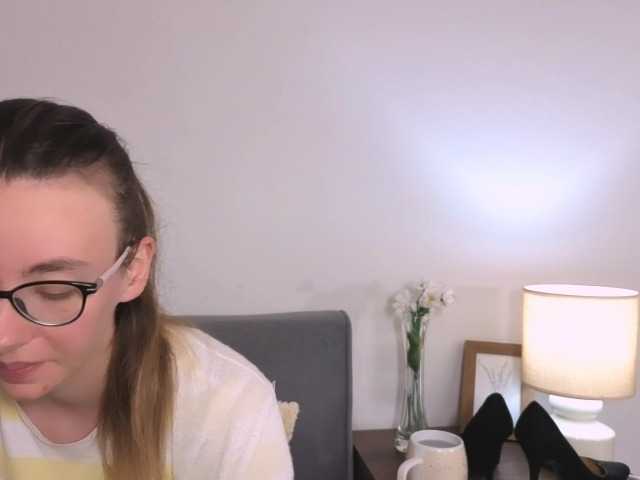 AnnaWonderful live webcam show