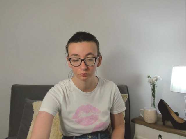 AnnaWonderful live cam on BongaCams