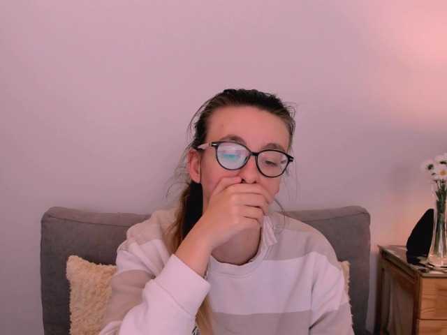 AnnaWonderful live cam on BongaCams