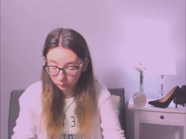 AnnaWonderful live webcam show