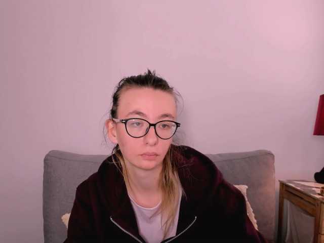 AnnaWonderful live cam preview