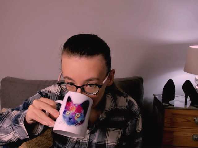 AnnaWonderful live cam on BongaCams