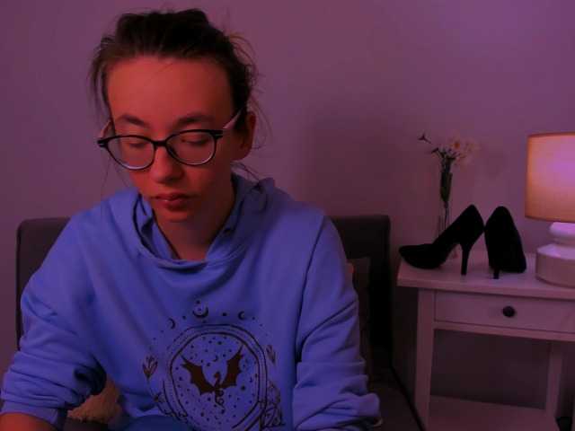 AnnaWonderful live cam preview