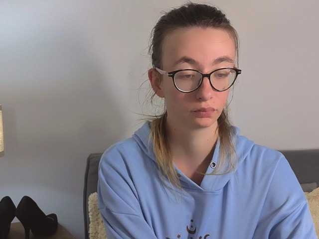 AnnaWonderful live cam on BongaCams