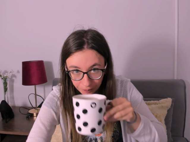 AnnaWonderful live cam on BongaCams