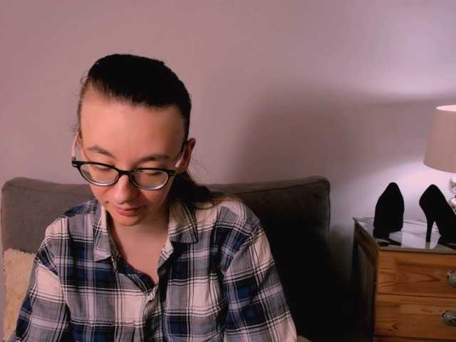 AnnaWonderful live cam on BongaCams