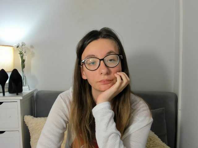 AnnaWonderful live webcam show