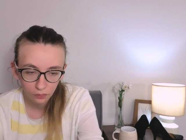 AnnaWonderful live webcam show