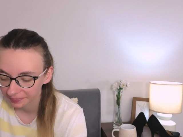AnnaWonderful live webcam show