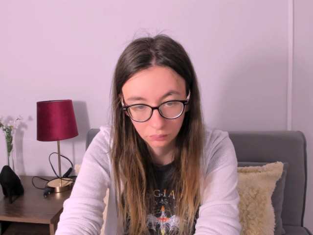 AnnaWonderful live cam on BongaCams