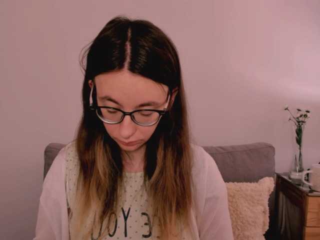 AnnaWonderful live webcam show