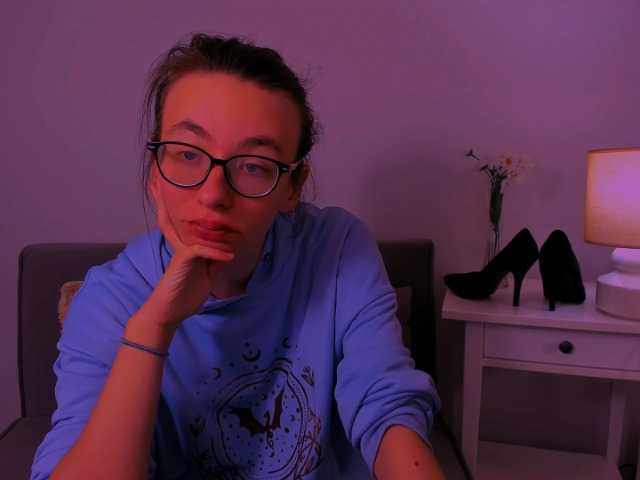 AnnaWonderful live cam on BongaCams
