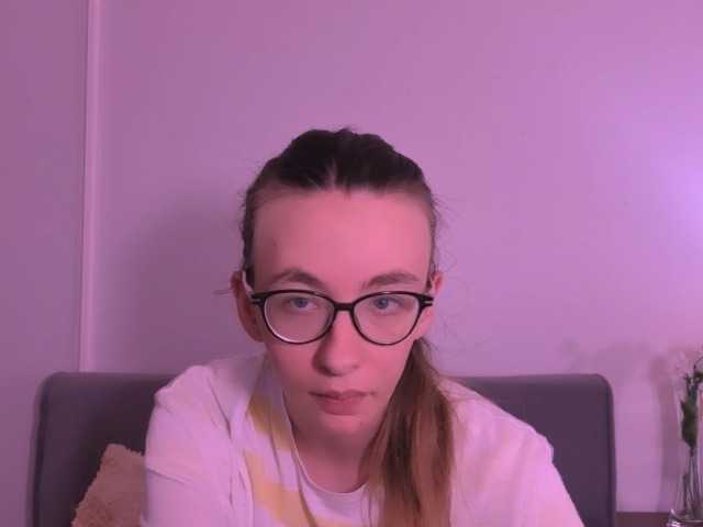 AnnaWonderful live webcam show