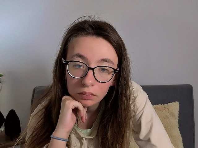 AnnaWonderful live cam on BongaCams