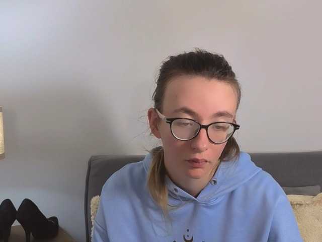 AnnaWonderful live cam on BongaCams