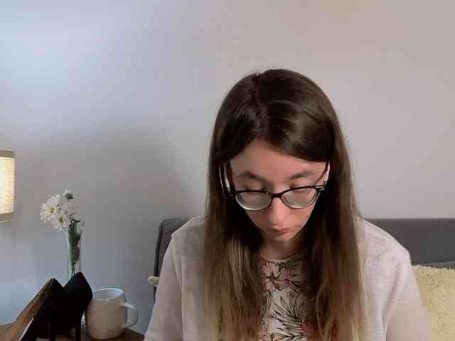 AnnaWonderful webcam