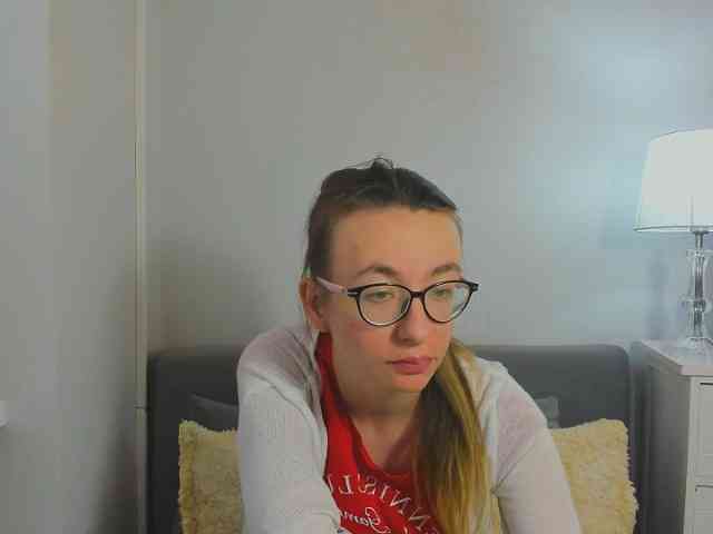 AnnaWonderful webcam